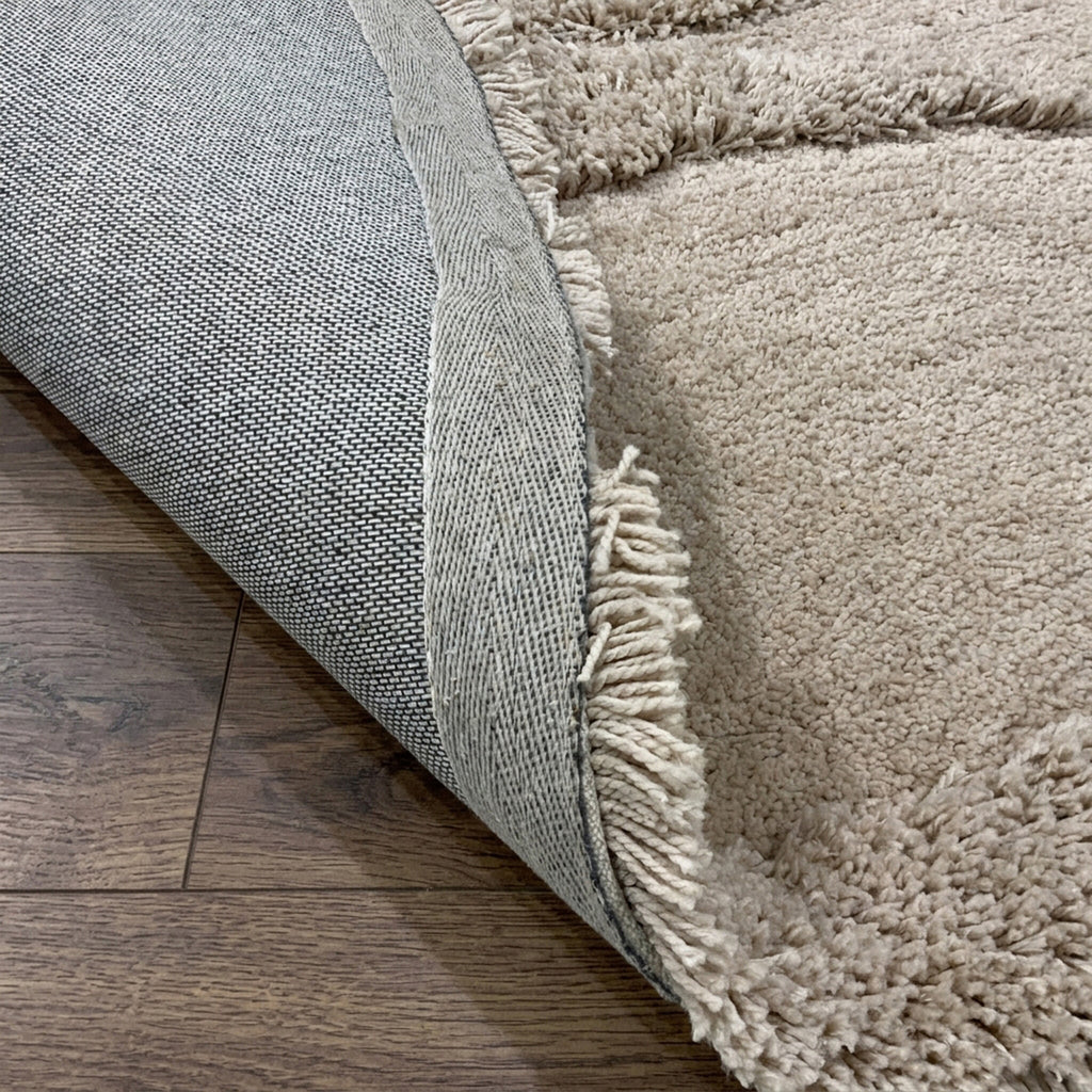 Organic rug - Odette Curves Taupe