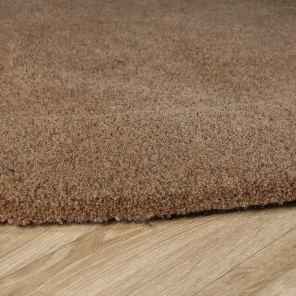 Organic rug - Isara Border Brown